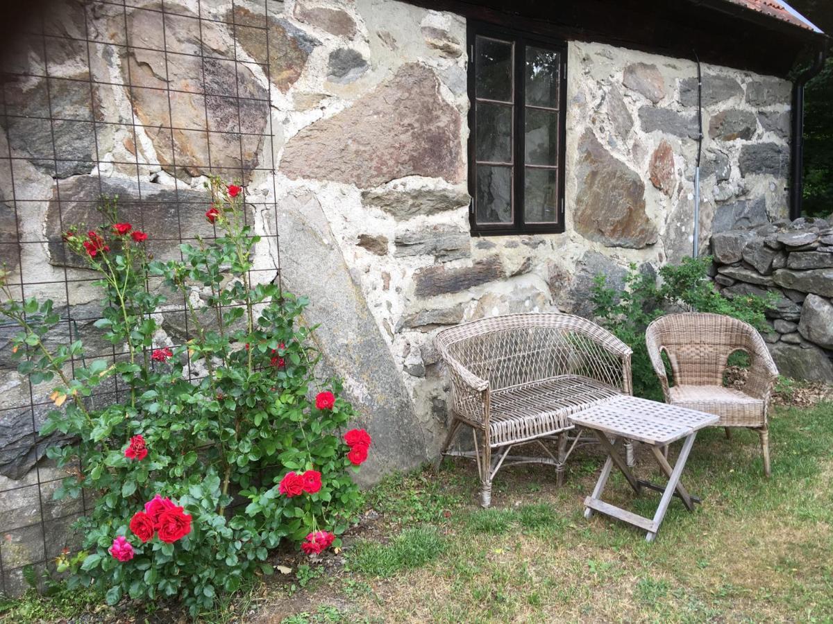 Stenlaengan Lodge Lonsboda Экстерьер фото
